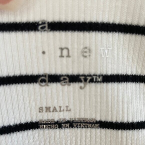 a . new day Slvless Crew Nk Ribbed Striped Cotton Blend Mini Dress Blk Cream S - Picture 9 of 11
